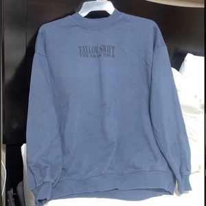 NWT TAYLOR SWIFT ERAS TOUR NAVY BLUE CREWNECK